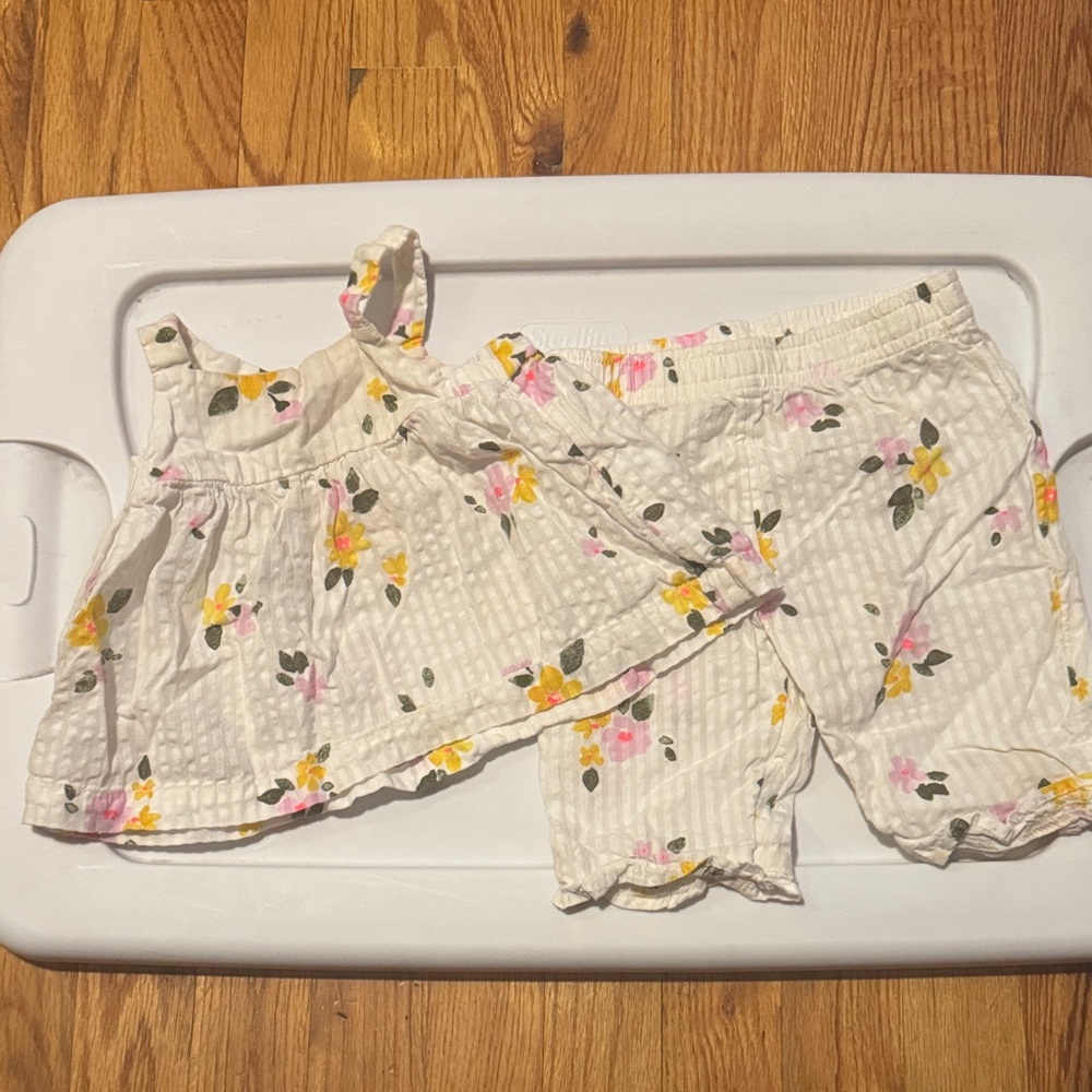 Cat & Jack White Floral Kids Matching Set